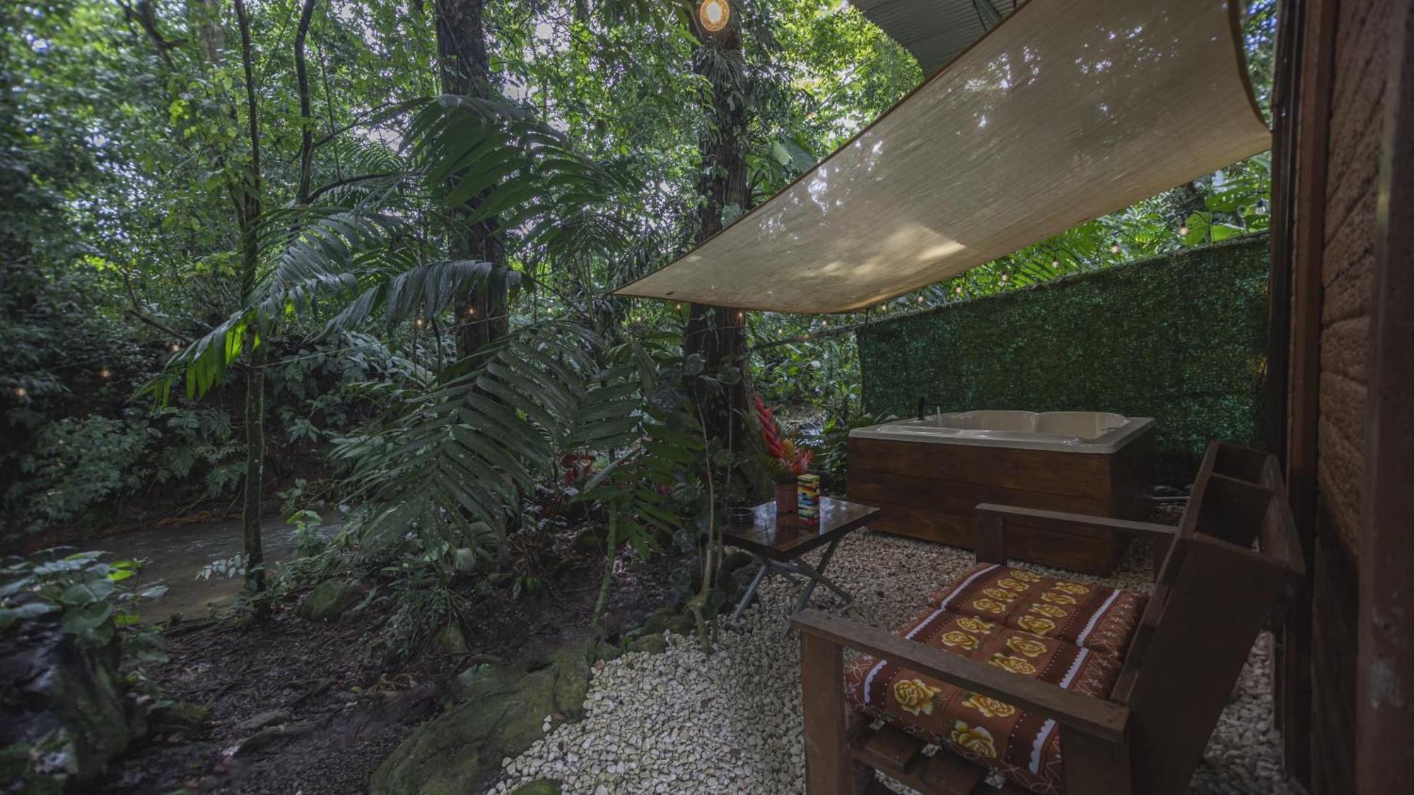 The Frog House Leilighet La Fortuna Eksteriør bilde